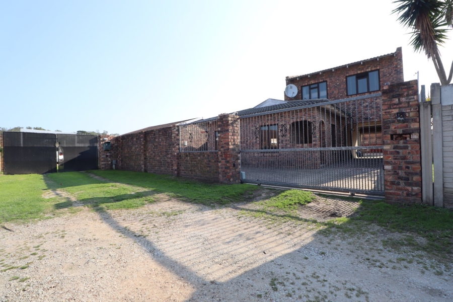 3 Bedroom Property for Sale in Sherwood Eastern Cape